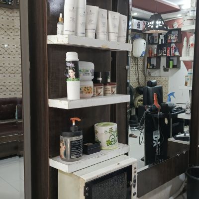 Western Salon