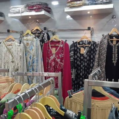 D Ladies Garments